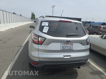 2017 Ford Escape SE – miniatura 5