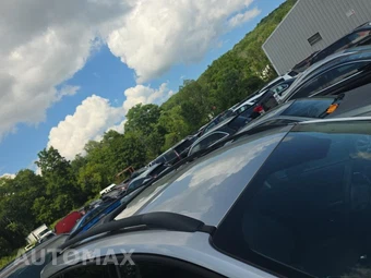 2017 Ford Escape SE - miniatura 12