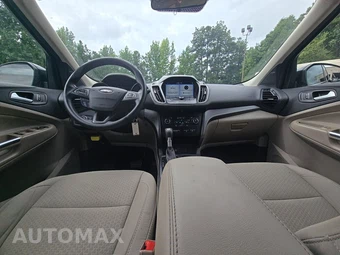 2017 Ford Escape SE - miniatura 11