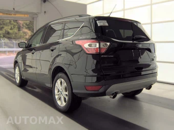 2017 Ford Escape SE - miniatura 6