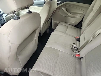 2017 Ford Escape SE – miniatura 16