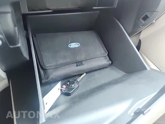 2017 Ford Escape SE – miniatura 21