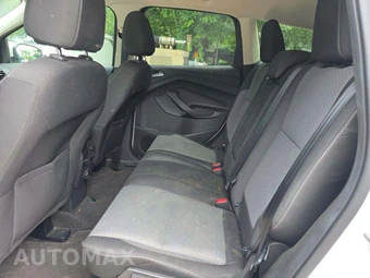 2017 Ford Escape SE – miniatura 10