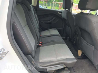 2017 Ford Escape SE – miniatura 13