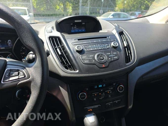 2017 Ford Escape SE - miniatura 7