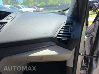 2017 Ford Escape SE - miniatura 19