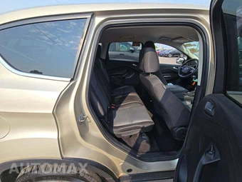 2017 Ford Escape SE - miniatura 16
