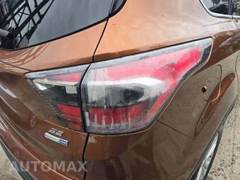 2017 Ford Escape SE - miniatura 22