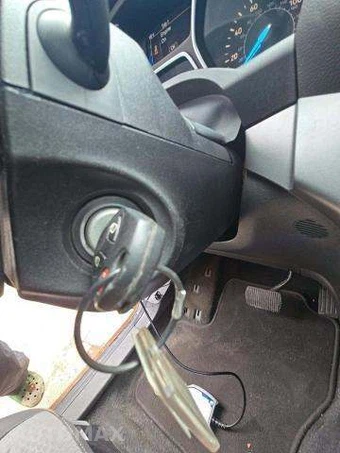 2017 Ford Escape SE - miniatura 8