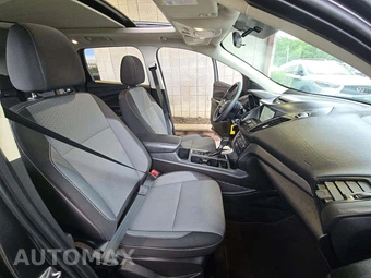 2017 Ford Escape SE – miniatura 18