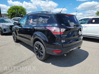 2017 Ford Escape SE - miniatura 4