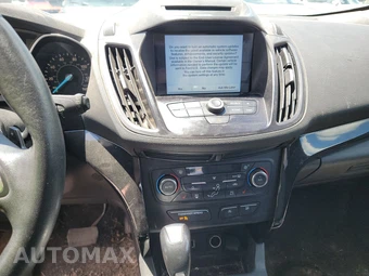 2017 Ford Escape SE - miniatura 7
