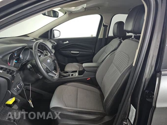 2017 Ford Escape Titanium – miniatura 7