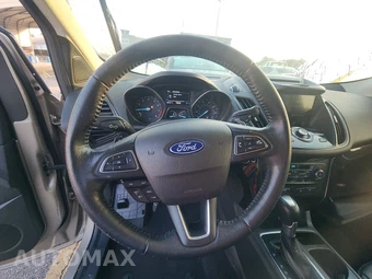 2017 Ford Escape Titanium - miniatura 10