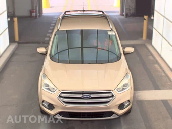 2017 Ford Escape Titanium - miniatura 2