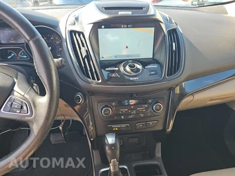 2017 Ford Escape Titanium – miniatura 11