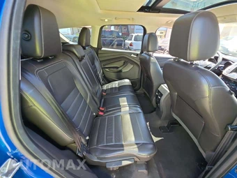 2017 Ford Escape Titanium – miniatura 13