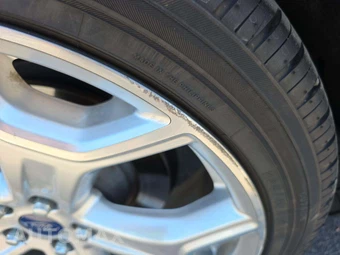 2017 Ford Escape Titanium – miniatura 25