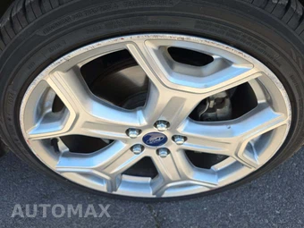 2017 Ford Escape Titanium – miniatura 26