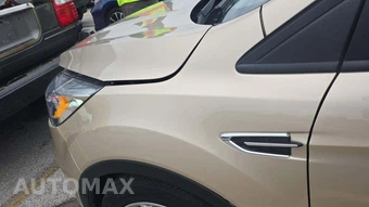 2017 Ford Escape Titanium – miniatura 33