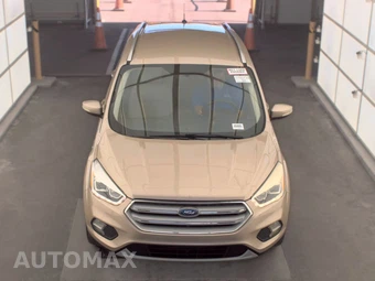 2017 Ford Escape Titanium - miniatura 2