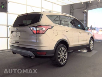 2017 Ford Escape Titanium - miniatura 4