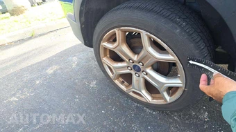 2017 Ford Escape Titanium – miniatura 28