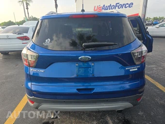 2017 Ford Escape Titanium – miniatura 5