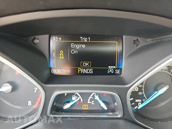 2017 Ford Escape Titanium – miniatura 12