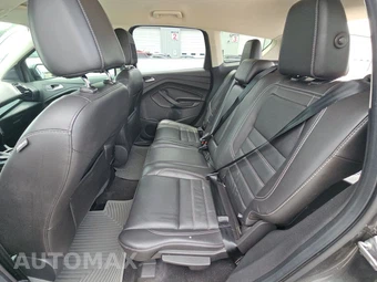 2017 Ford Escape Titanium – miniatura 13