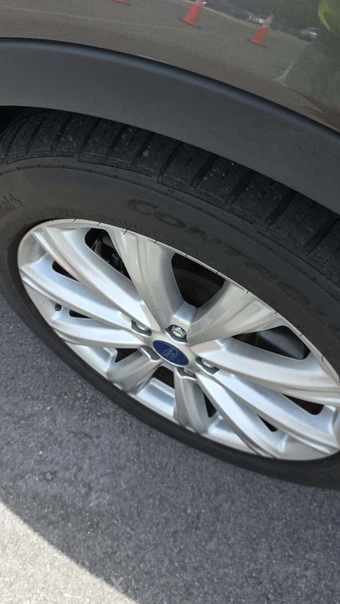 2017 Ford Escape Titanium – miniatura 22