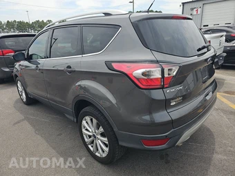 2017 Ford Escape Titanium – miniatura 6