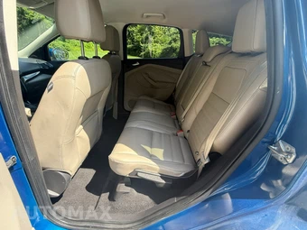 2017 Ford Escape Titanium - miniatura 10