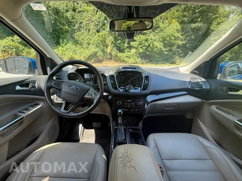 2017 Ford Escape Titanium - miniatura 13