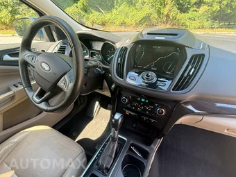 2017 Ford Escape Titanium - miniatura 15