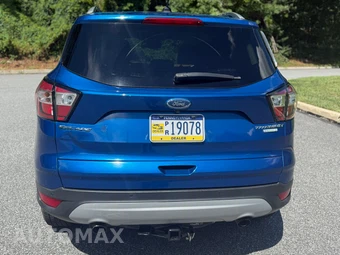 2017 Ford Escape Titanium - miniatura 4