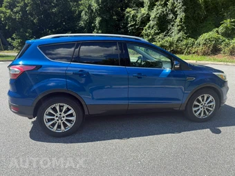 2017 Ford Escape Titanium - miniatura 7