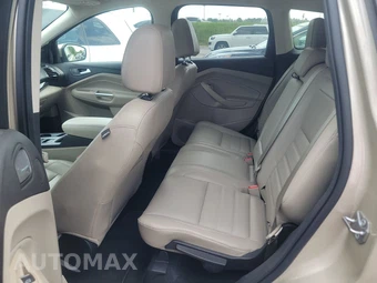 2017 Ford Escape Titanium – miniatura 13