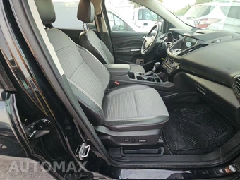 2017 Ford Escape Titanium – miniatura 8