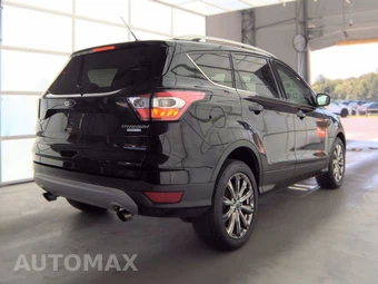 2017 Ford Escape Titanium - miniatura 4