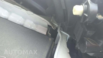 2017 Ford Escape Titanium – miniatura 26
