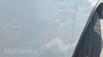 2017 Ford Escape Titanium – miniatura 28