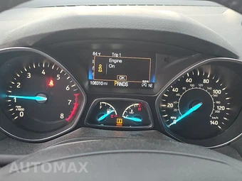 2017 Ford Escape Titanium – miniatura 12