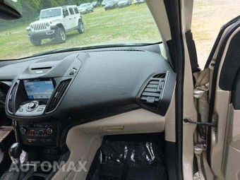 2017 Ford Escape Titanium - miniatura 20