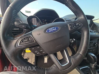 2017 Ford Escape Titanium - miniatura 10