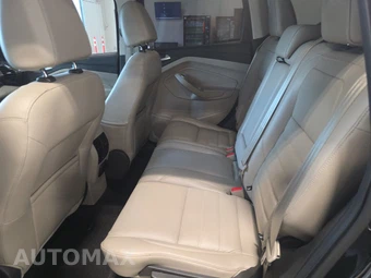 2017 Ford Escape Titanium – miniatura 13