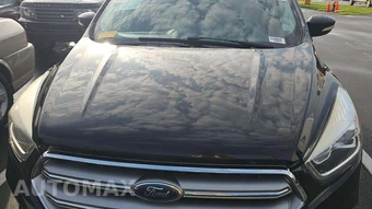 2017 Ford Escape Titanium – miniatura 18
