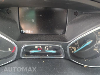 2017 Ford Escape Titanium – miniatura 12