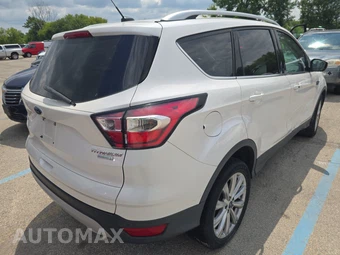 2017 Ford Escape Titanium – miniatura 4
