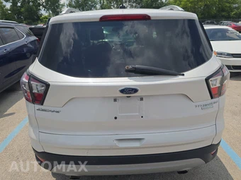 2017 Ford Escape Titanium – miniatura 5